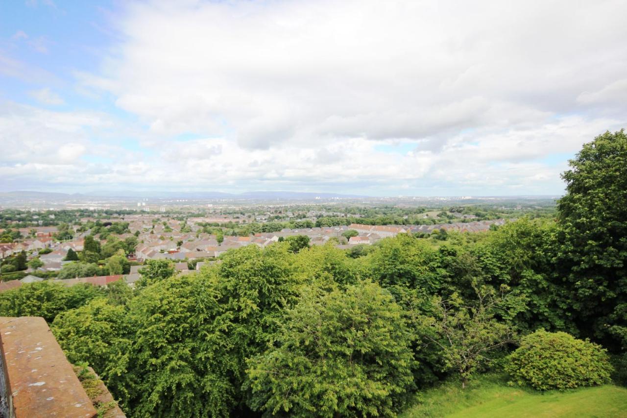 Braemount House Apartamento Barrhead Exterior foto