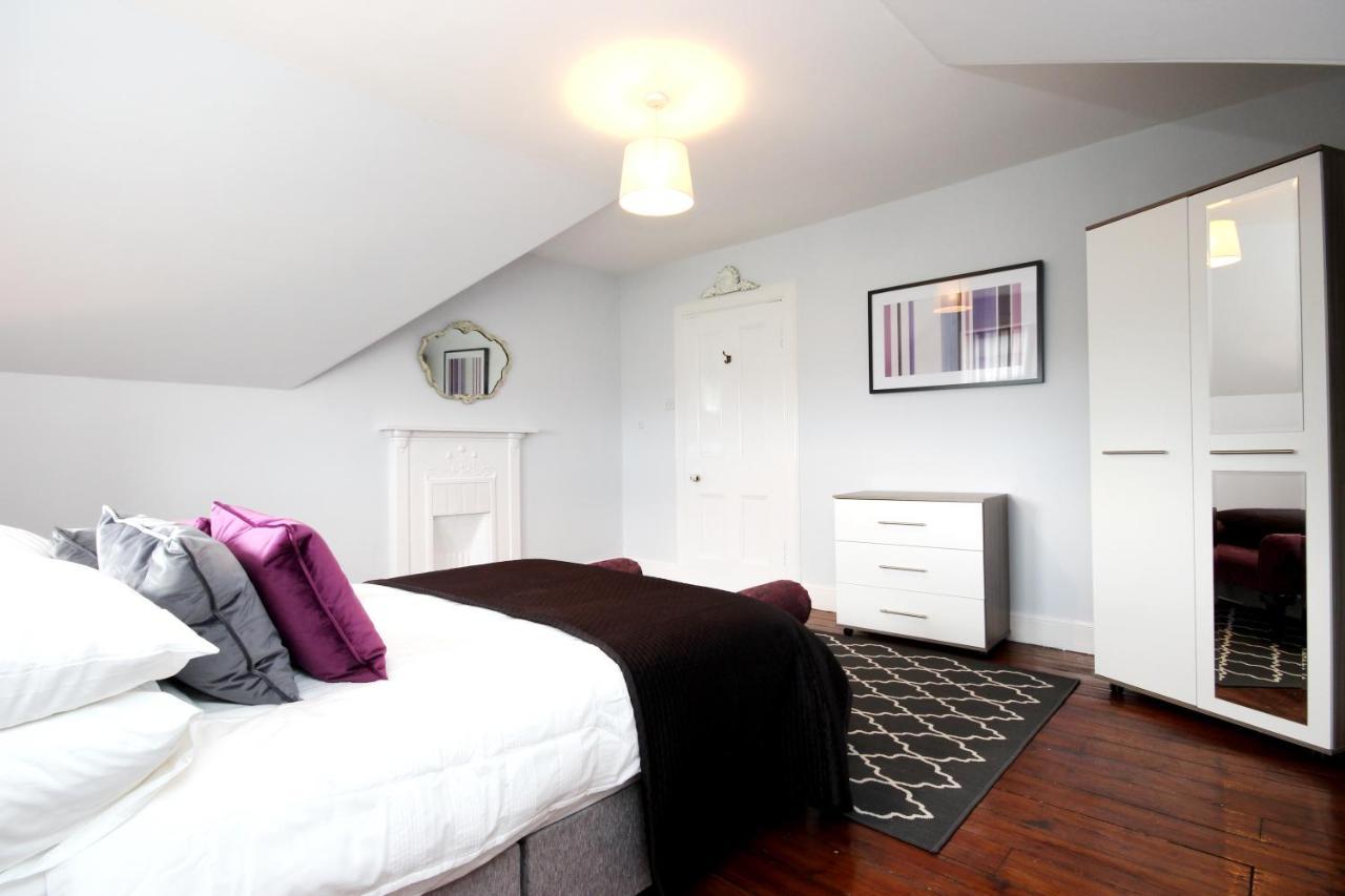 Braemount House Apartamento Barrhead Exterior foto